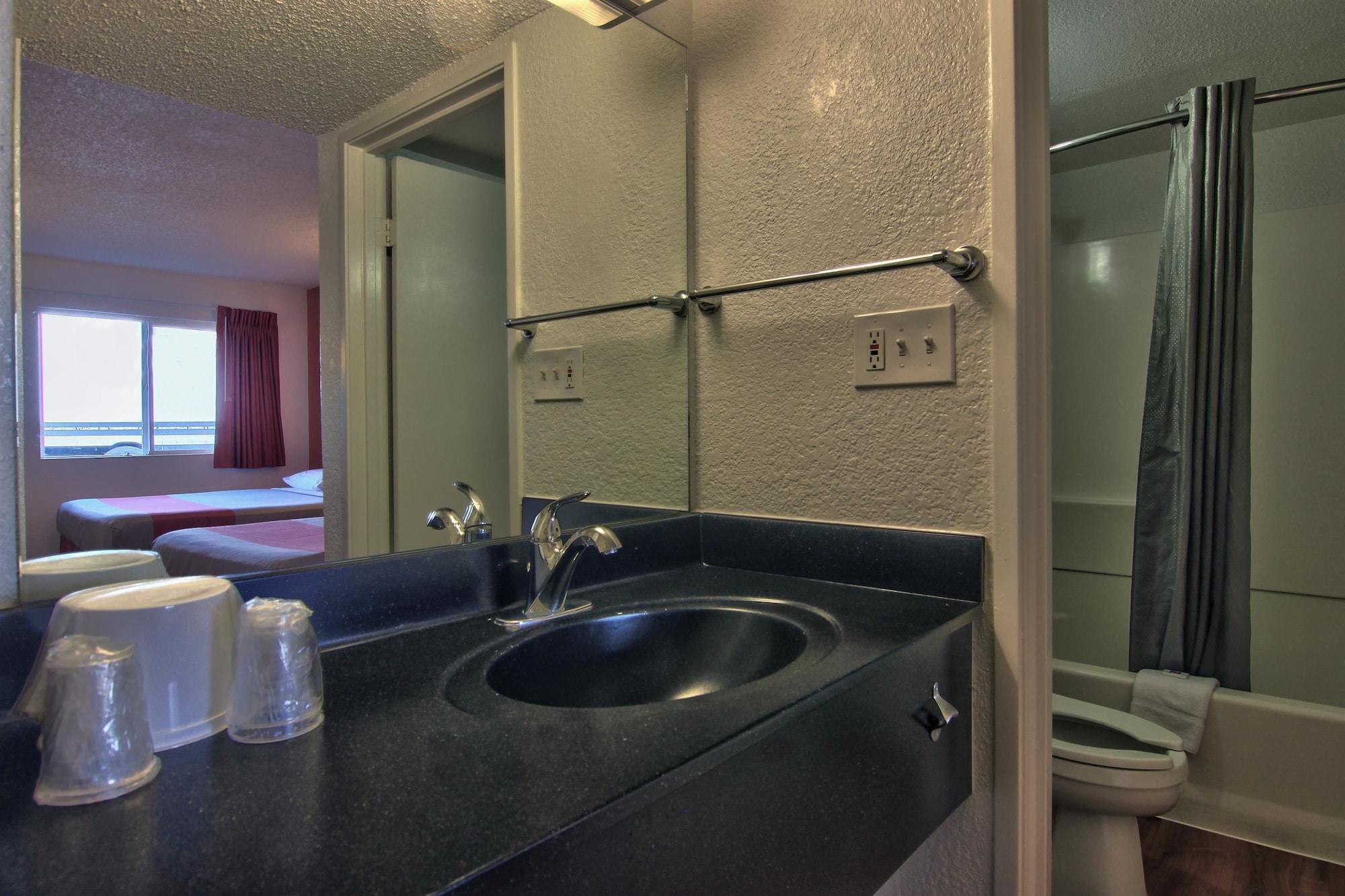 Motel 6-Sacramento, Ca - Old Sacramento North Екстер'єр фото