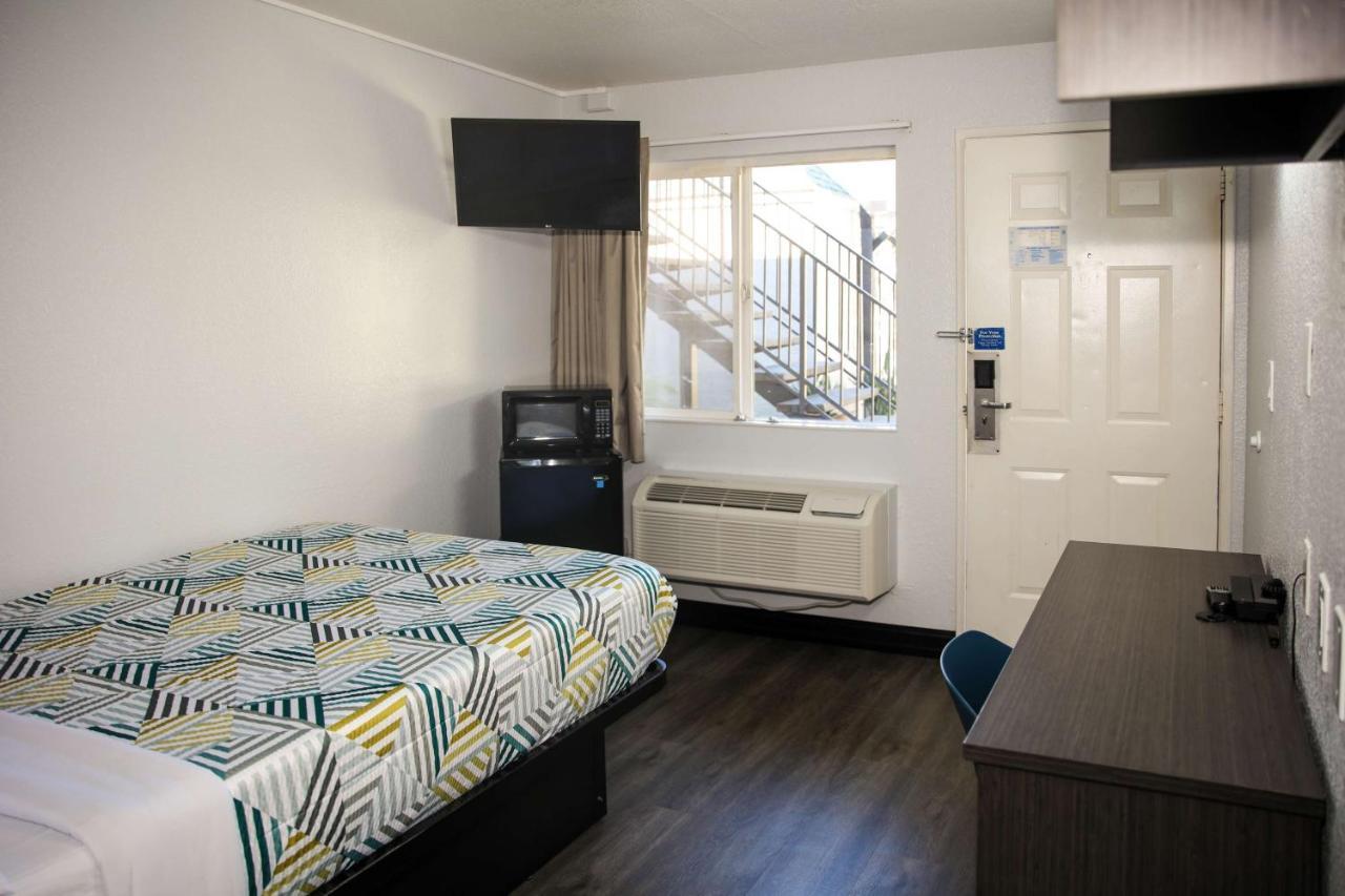Motel 6-Sacramento, Ca - Old Sacramento North Екстер'єр фото