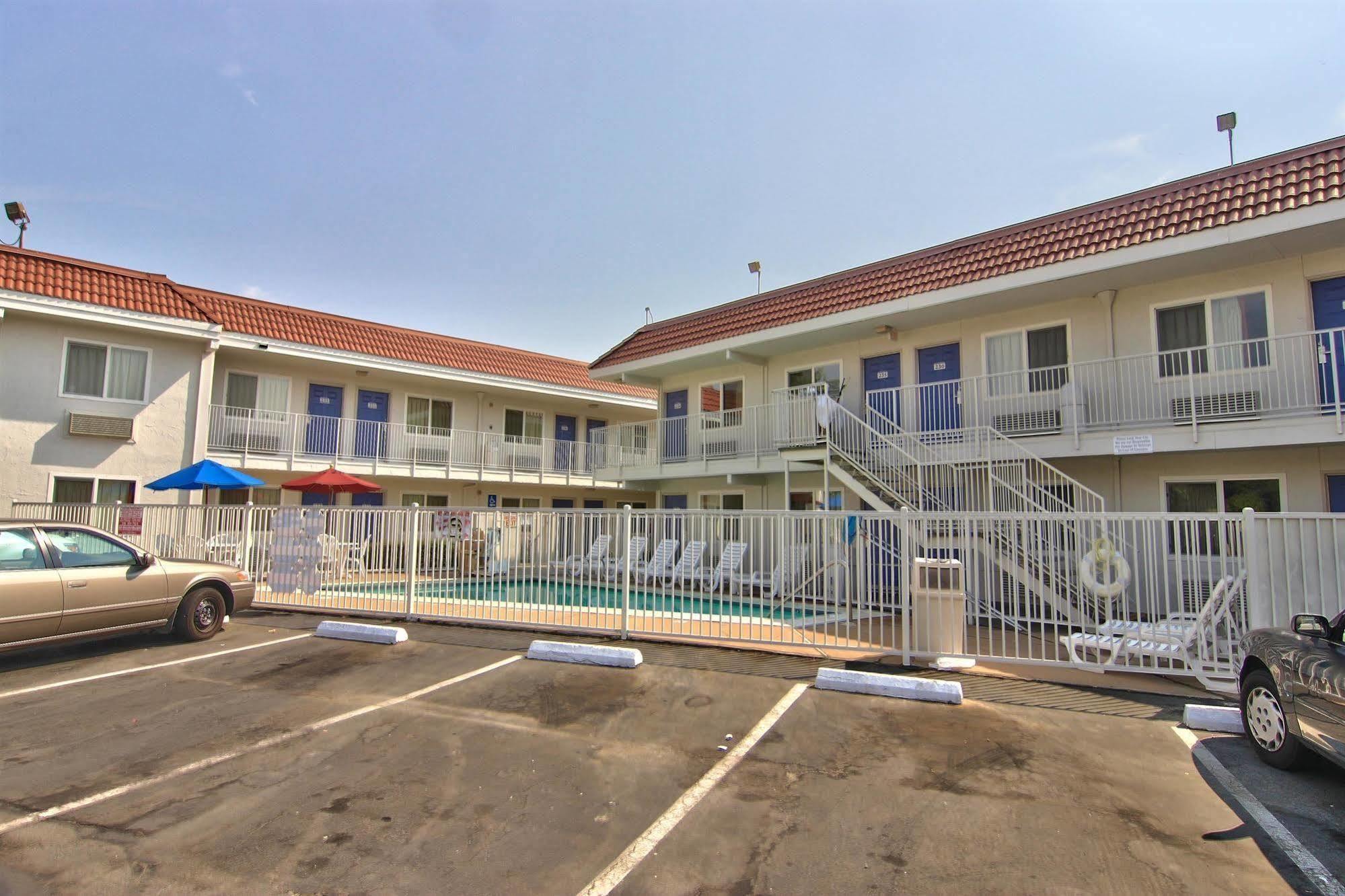 Motel 6-Sacramento, Ca - Old Sacramento North Екстер'єр фото